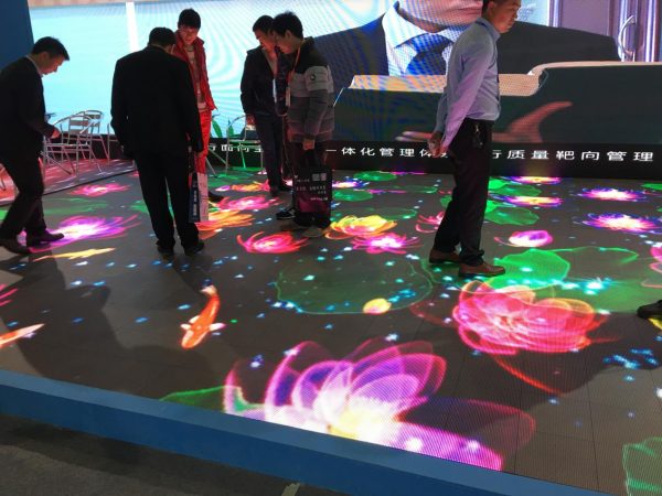 P4.81 Interactive LED Dancing Floor Display 1000×500 3