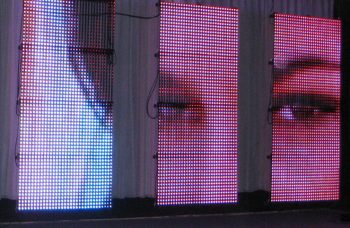 Transparent Media Facade LED Display Curtain P10.42 P15.6 P18.75 P20 P25 P31.25 P37.5