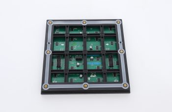 P10 Outdoor DIP 1R1G1B Panel 320×320 Dual Maintenance LED Module 7