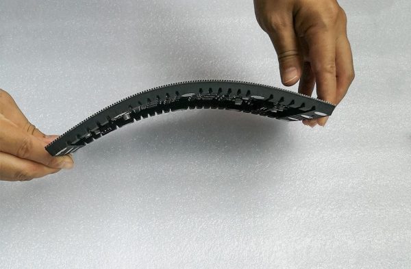 Indoor P3.076 Flexible Soft LED Display Module 320×160 9