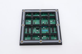 P16 DIP 1R1G1B LED Module 320×320 ຄວາມສະຫວ່າງສູງ 9000nits Outdoor Front Access LED Display 8