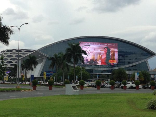 Transparent Media Facade LED Display Curtain P10.42 P15.6 P18.75 P20 P25 P31.25 P37.5 7